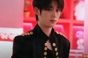丁程鑫《Bad Boy》舞台炸裂，现学现跳惊艳全场