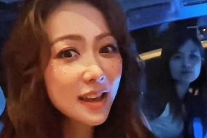 薛凯琪广州演唱会：人体流体艺术惊艳全场