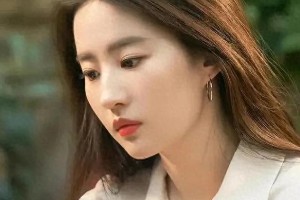 刘亦菲：从仙剑到花木兰的华语影星之路