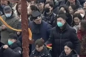 张晚意昆凌李亚鹏近况：私生活、品牌与债务风波