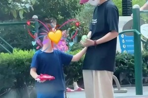 赵丽颖带儿子与神秘男郊游引隐婚猜测