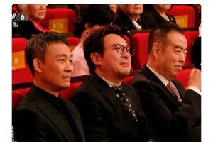 华表奖名场面：张译王一博双黄蛋引热议