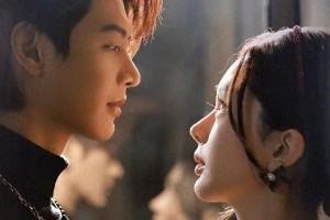 《镜中陌生人》剧情解析：豪门复仇与替身爱情